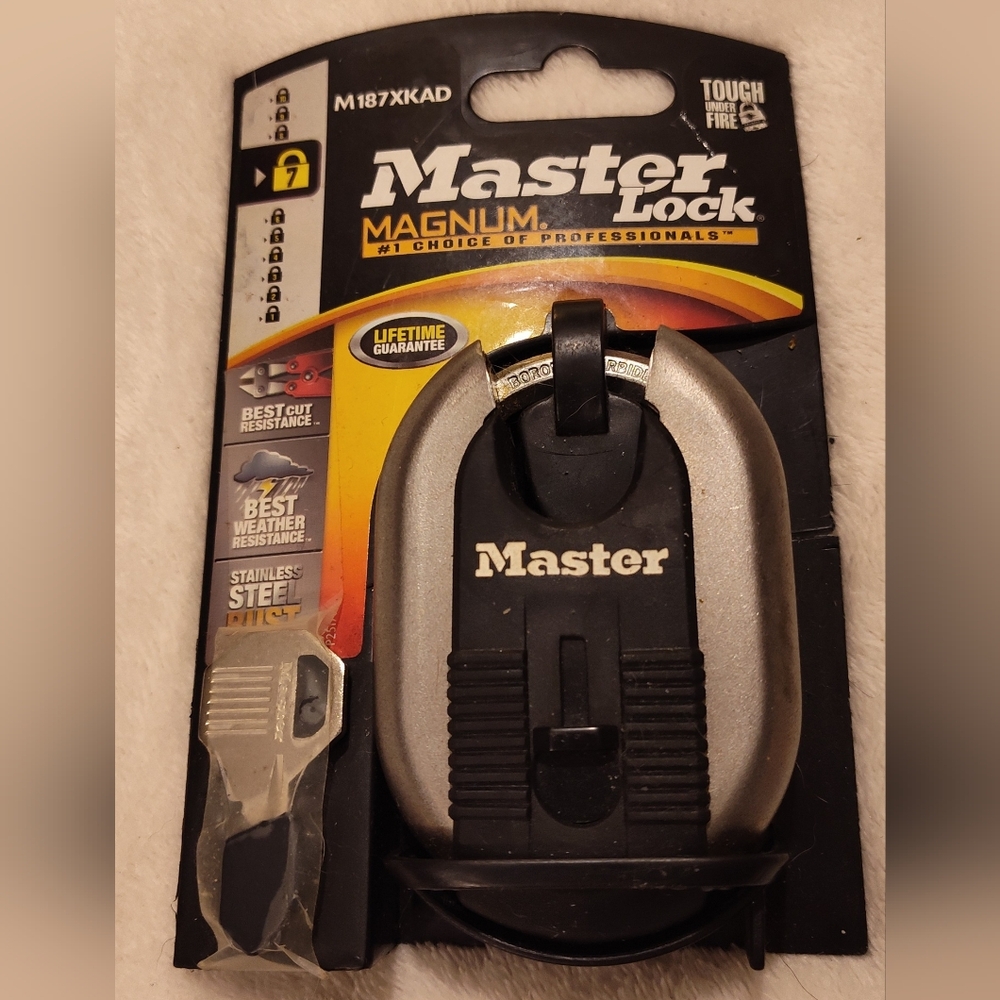 Master Lock Magnum Padlock